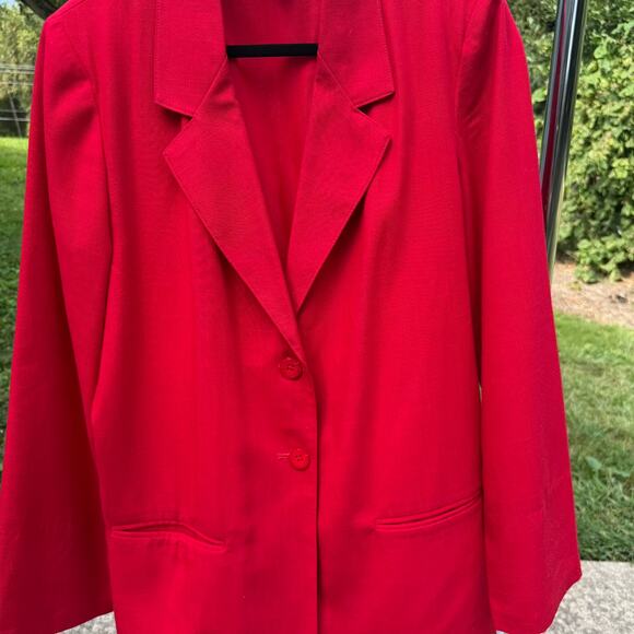 Sag Harbor Women's Red Blazer Jacket Size 10 - Classic! - Picture 5 of 8
